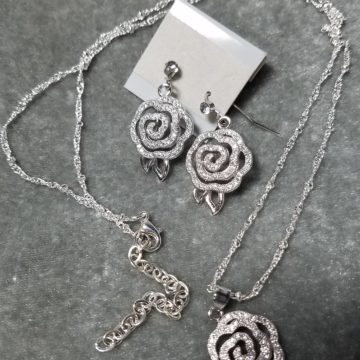 Swirl Flower Embedded Crystal Necklace and Earrings
