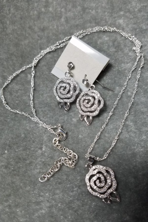 Swirl Flower Embedded Crystal Necklace and Earrings